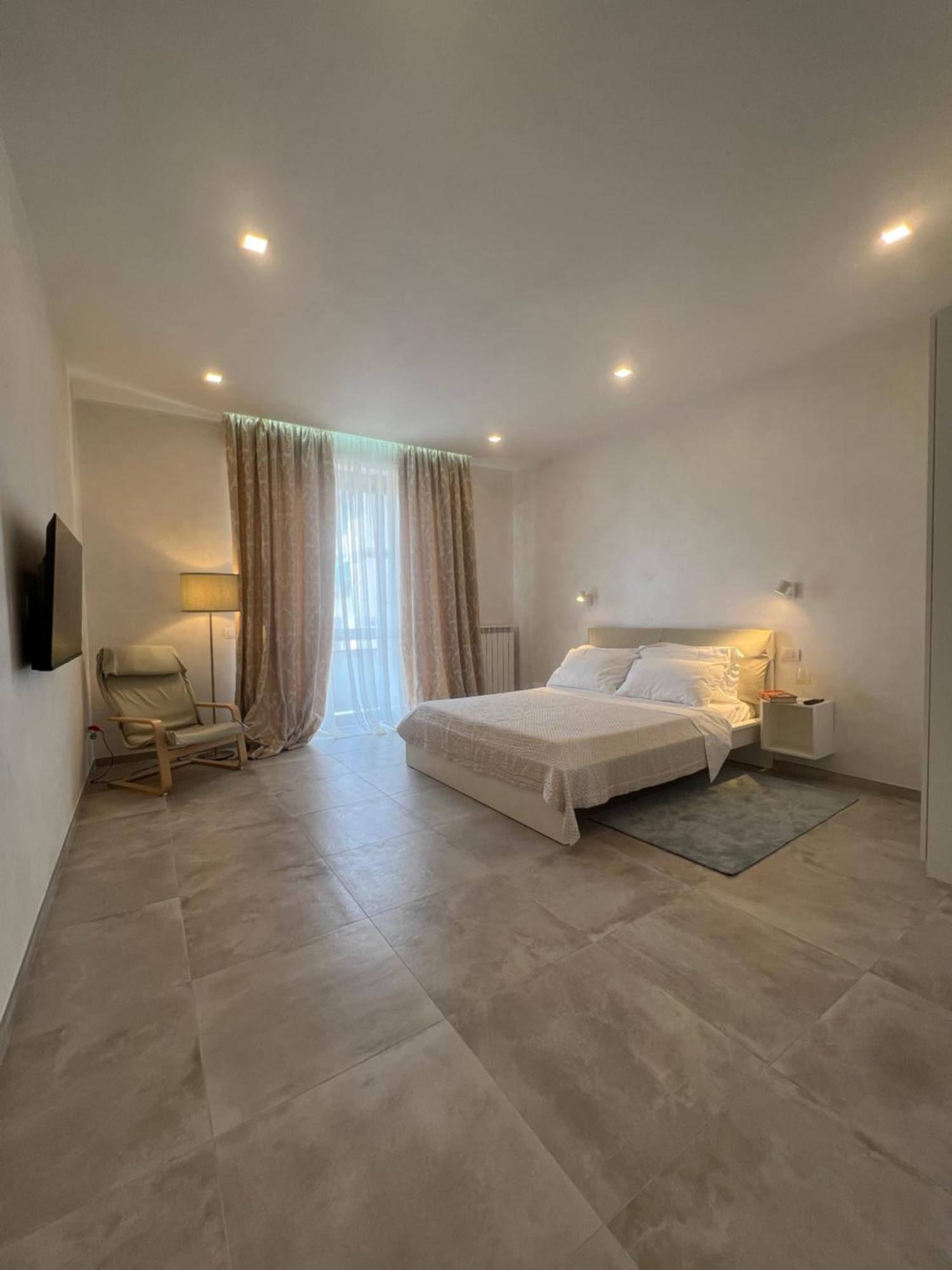 Rifready Apartment Vicino A Aou Careggi, Meyer, Polo Unifi Флоренция Экстерьер фото